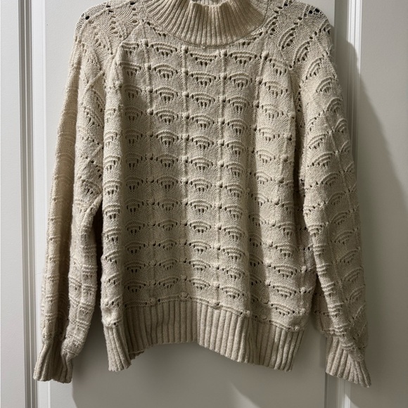 Time and Tru Sweaters - Cozy Cream Knit Sweater